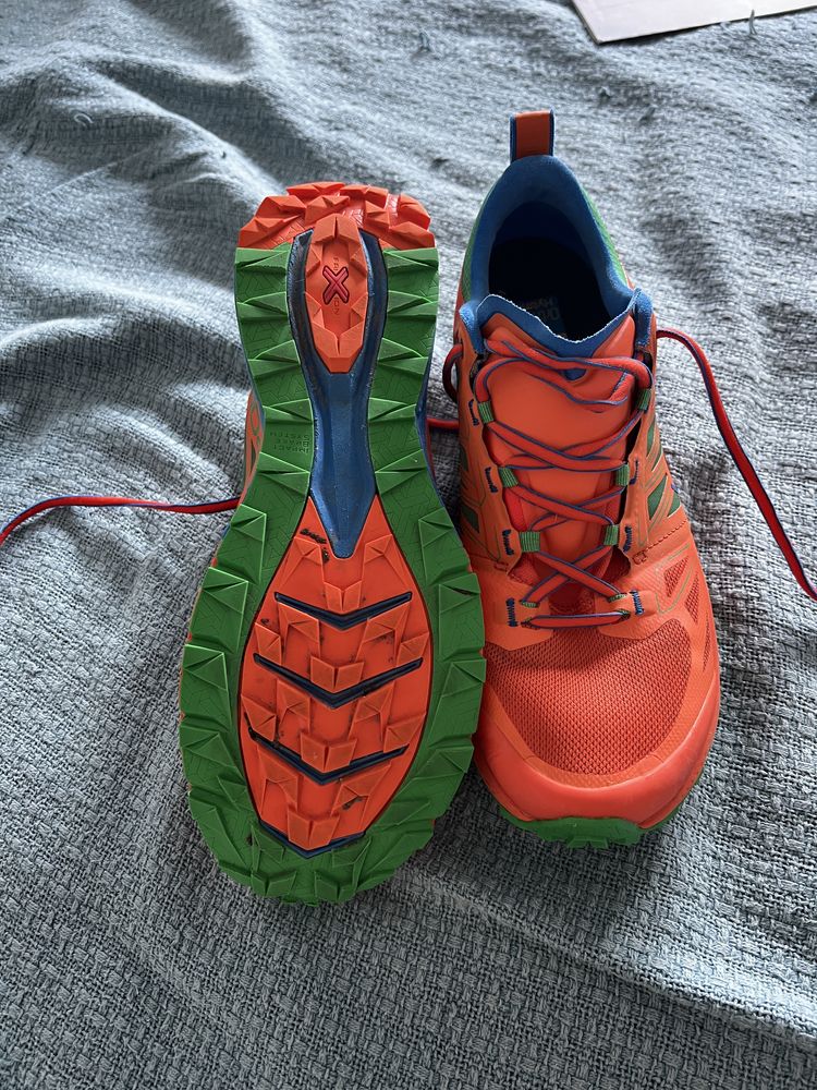 Adidasi La Sportiva Jackal marimea 43 noi