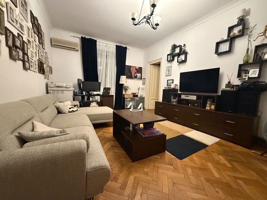apartament - 4+ camere în vilă interbelică,Popa Nan,Pache Protopopescu