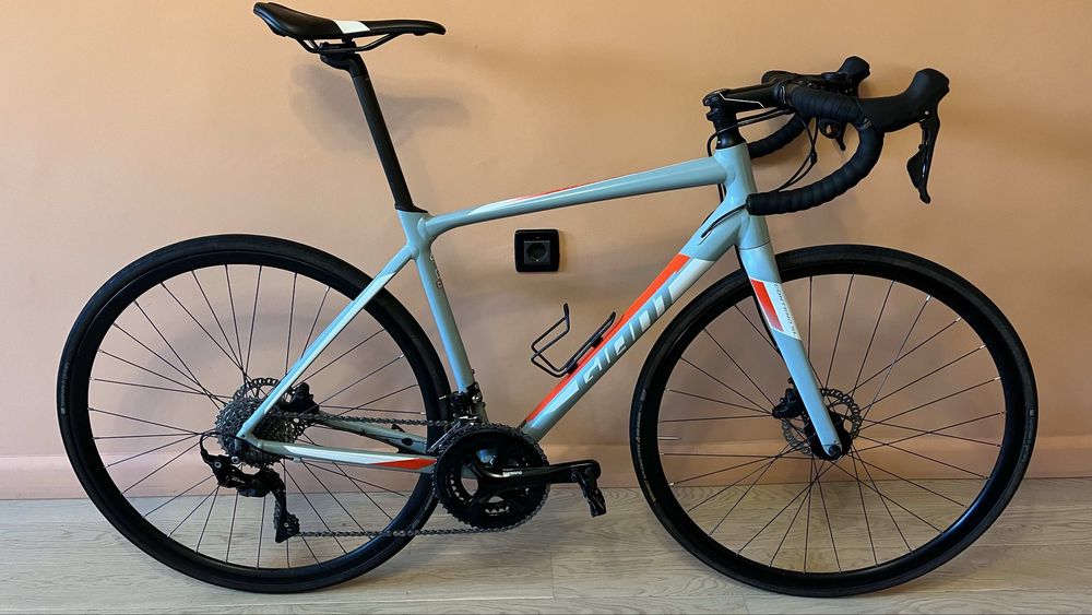 Giant Contend SL M шосеен велосипед