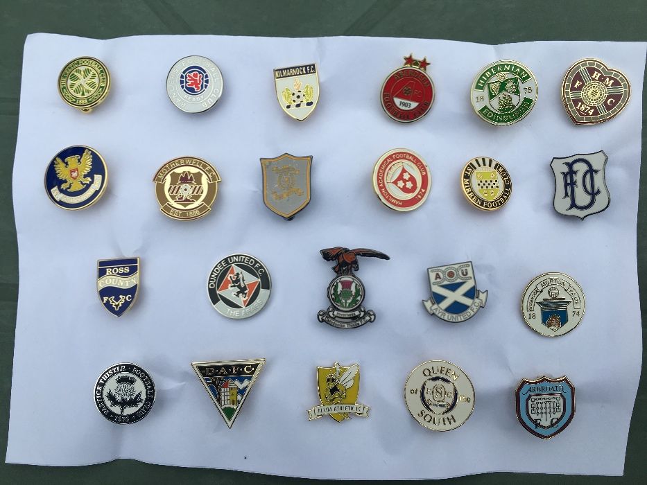 Футболни значки - Pin Badges UK