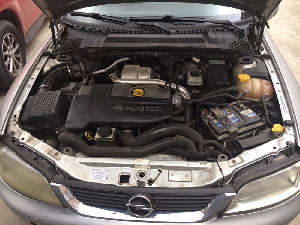 Dezmembrez opel vectra 2.2 diesel