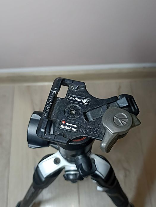 Trepied manfrotto befree advanced mh494 bh