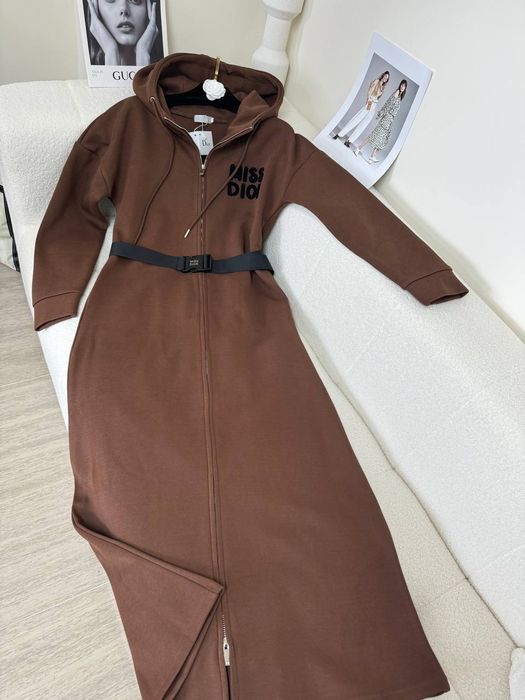 Ko'ylak Dior  150.000 XL razmer