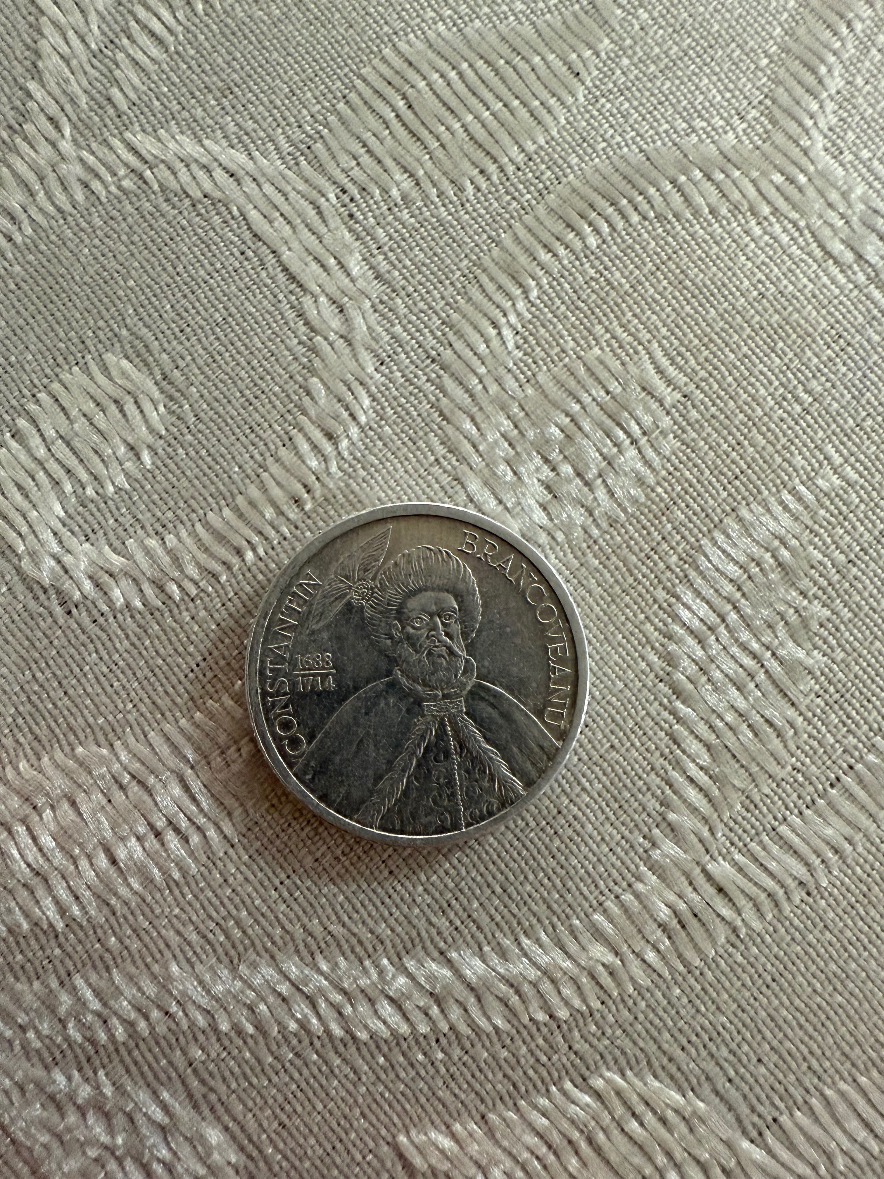 Vând moneda 1000 de lei