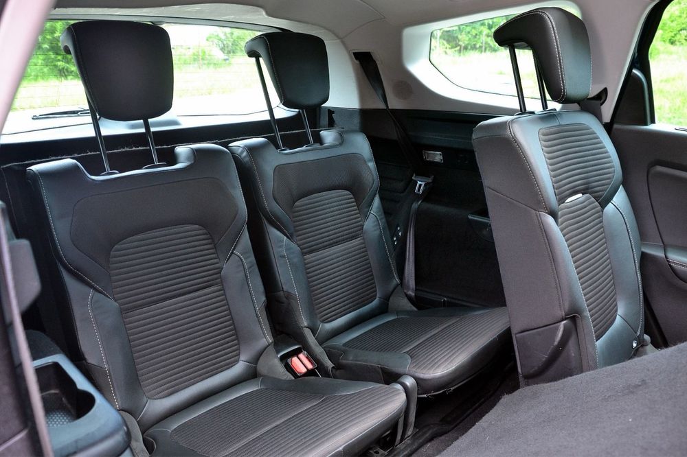 Scenic  Bose/ Automat/ Trapa/ Distronic / Lane Assist