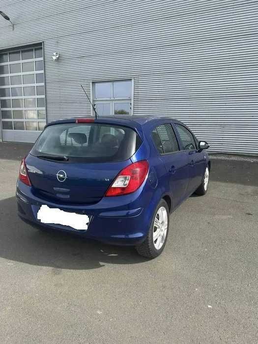 Opel Corsa D 1.4 Benzina