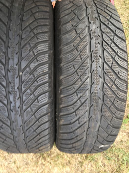 Зимни гуми два беоя 215/65R16 цената е за два броя дот 2119