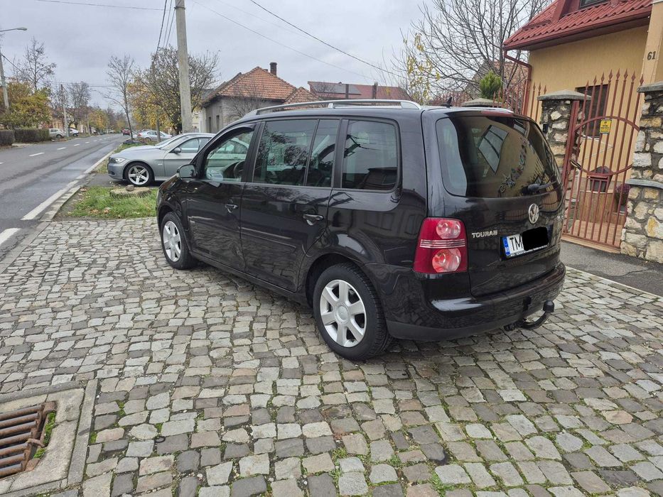 Vw Touran Facelift 2.0 TDi 177 Cp 2008 cu 7 Locuri