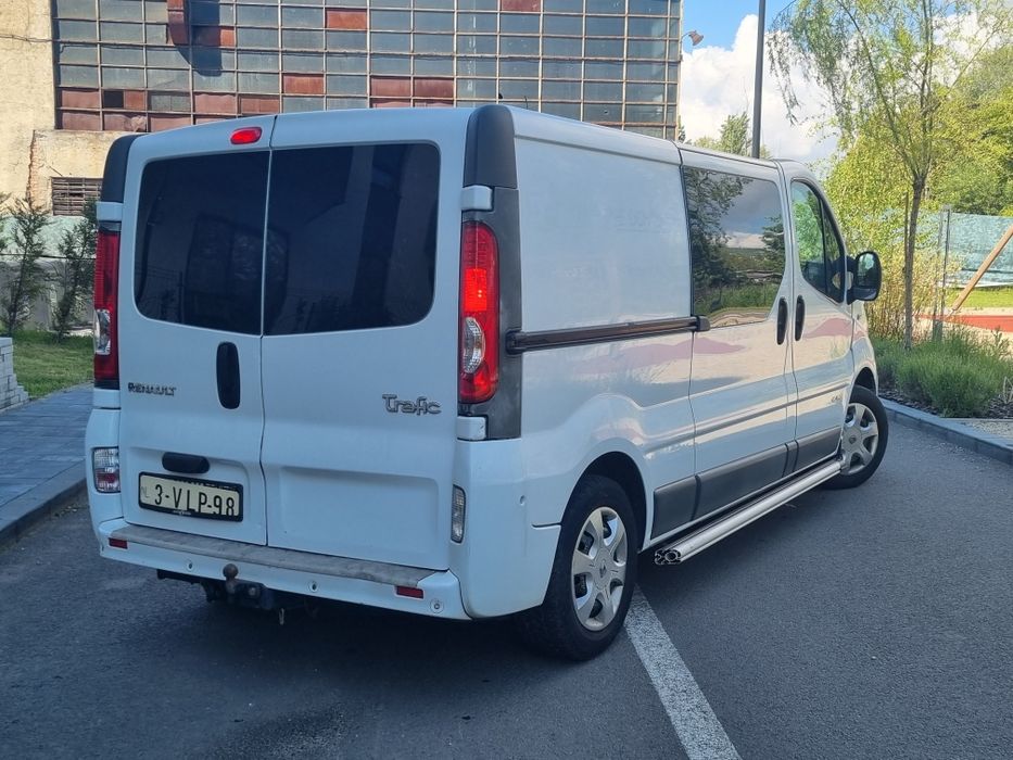 Renault Trafic 2.5 D Automat Cabina dubla