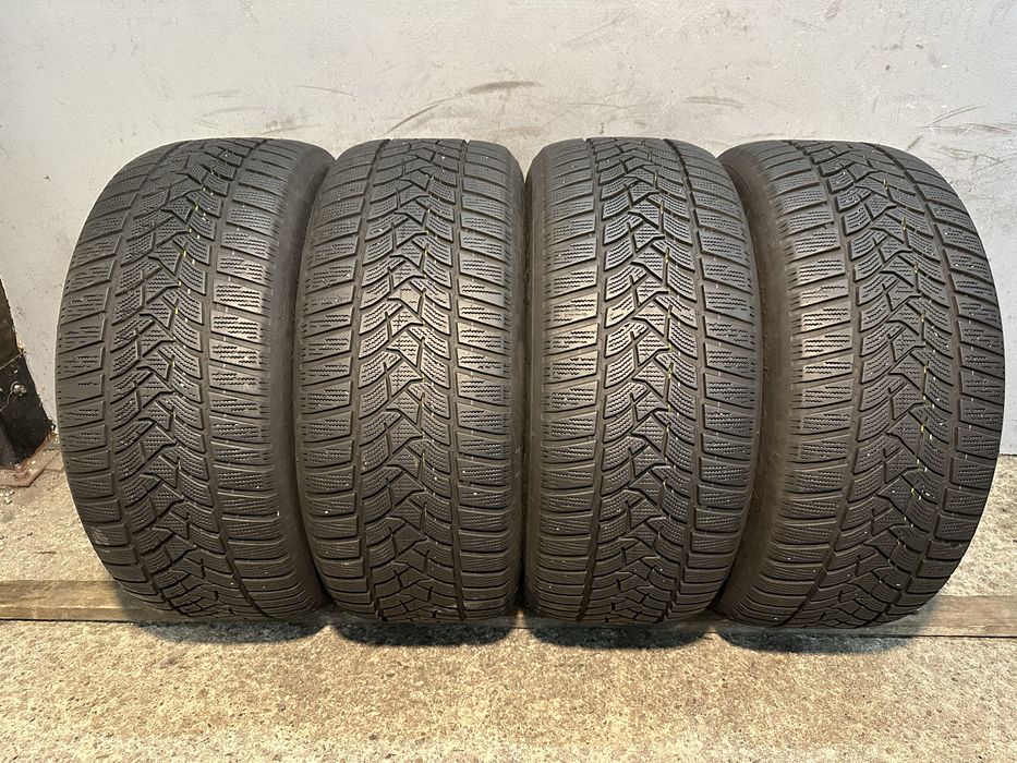 Гуми 225/55/16 DUNLOP Winter Sport