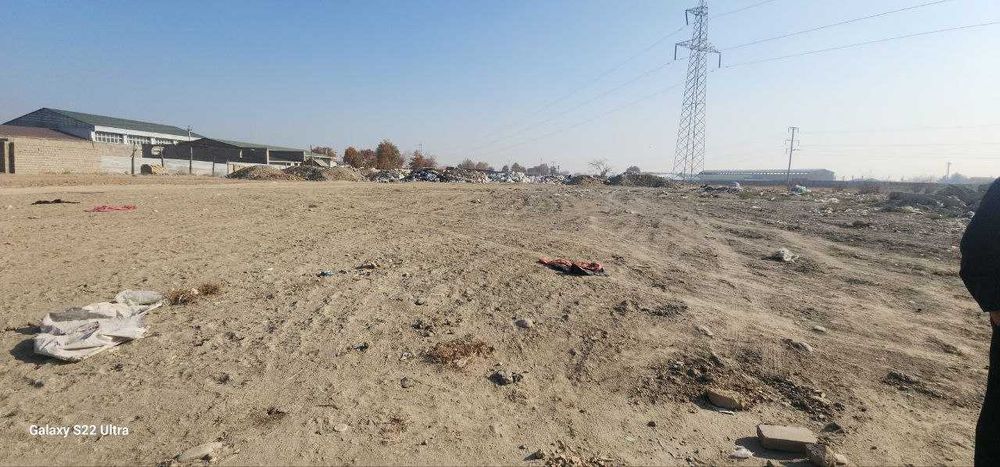 Супер кургонида 32 сотых нотурар бино иншоот сотилмокда.