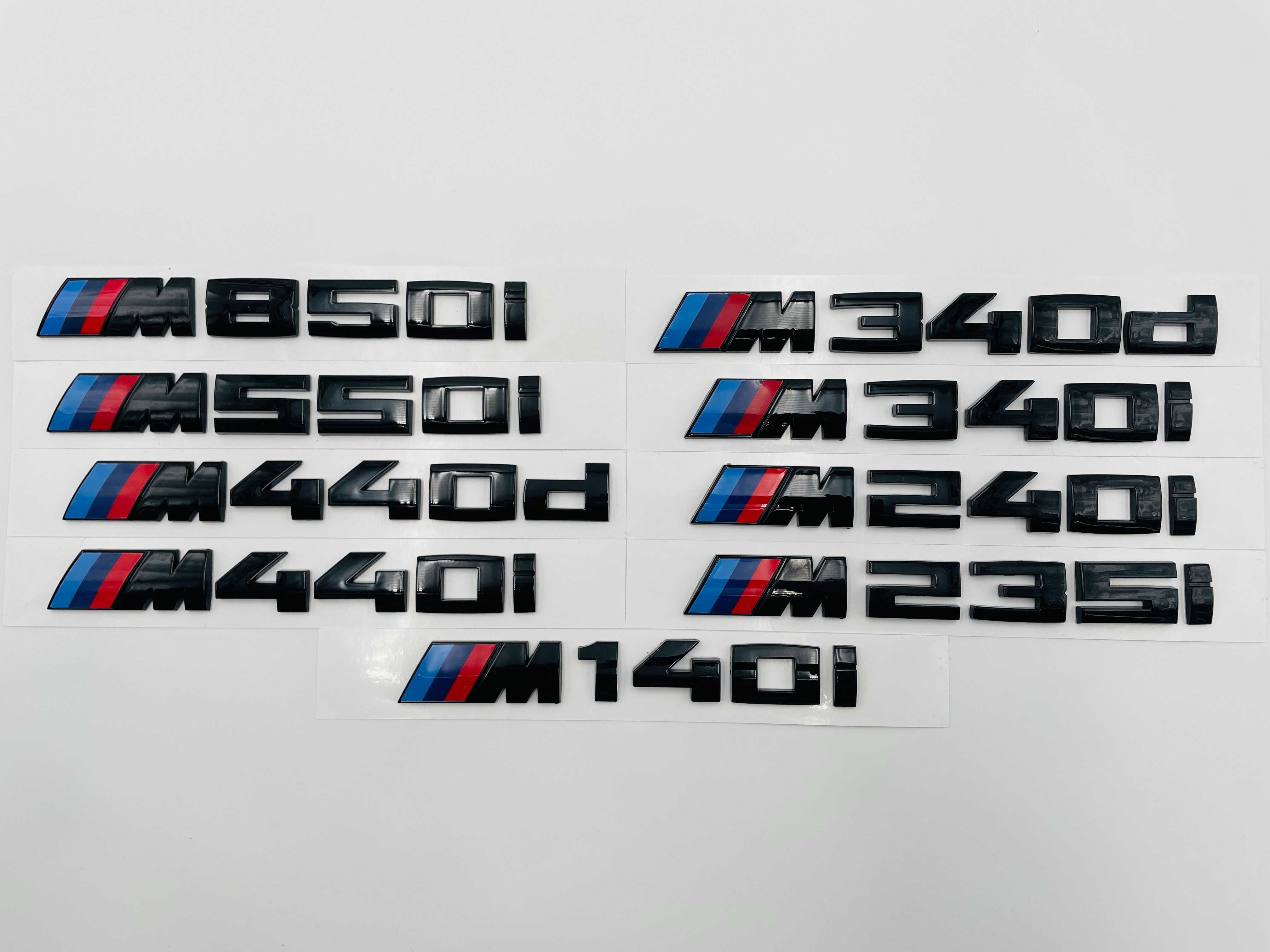 Emblema compatibila BMW M550i negru