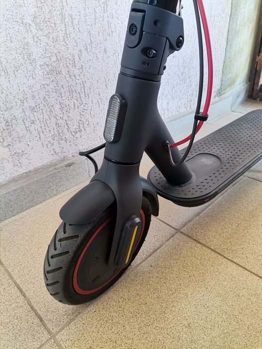 Trotineta electrica Xiaomi Mi Electric Scooter Pro 2