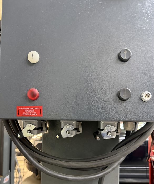 Elevatoare Mobile Space