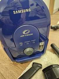 Vand aspirator fără sac Samsung - Super oferta !