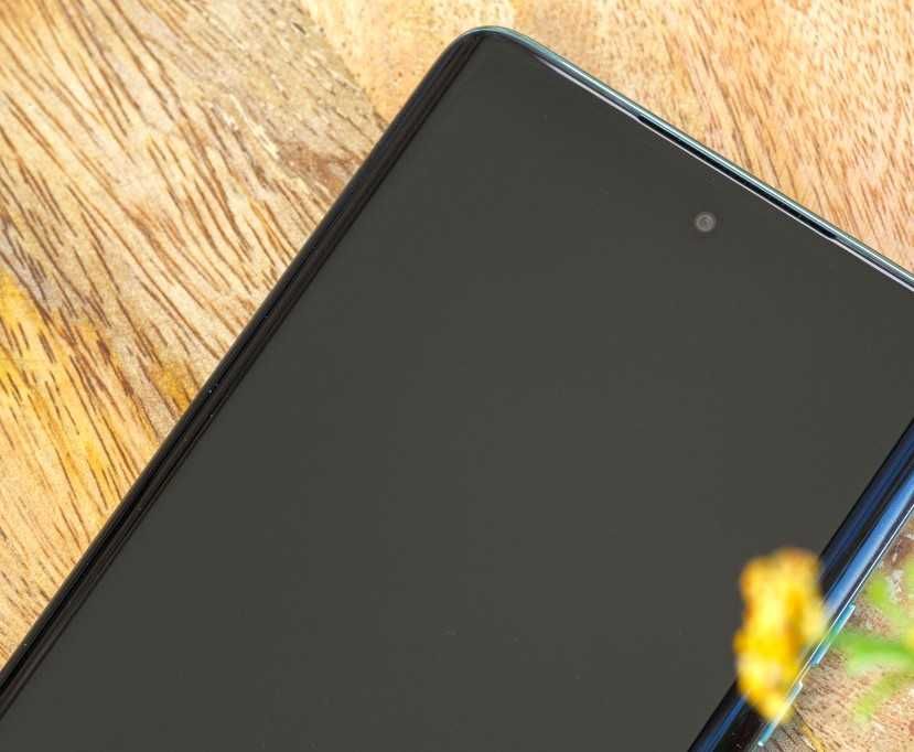 Motorola Edge 40 Neo 5G - 256GB/RAM 8GB, OIS, 144Hz pOLED, Стерео Atmo