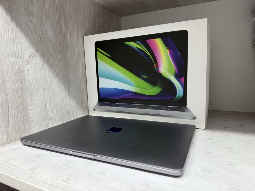 Macbook Pro M2 8/256Gb EAC Рассрочка 0-0-12