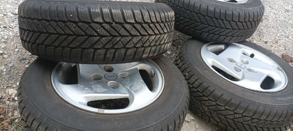 Комплект 4 алуминиеви джанти със зимни гуми