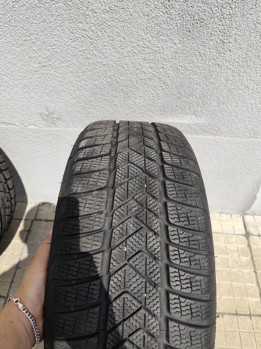 pirelli winter sottozero 3  245/45r18 100v с борд за джанта
