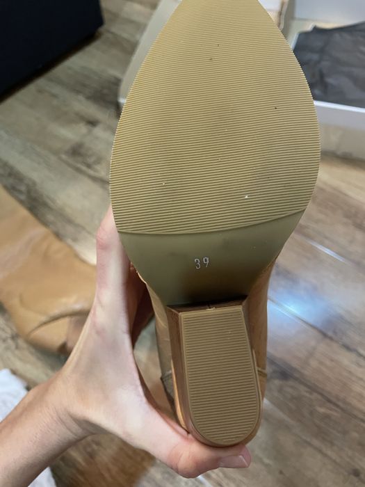 Cizme ciocate din piele