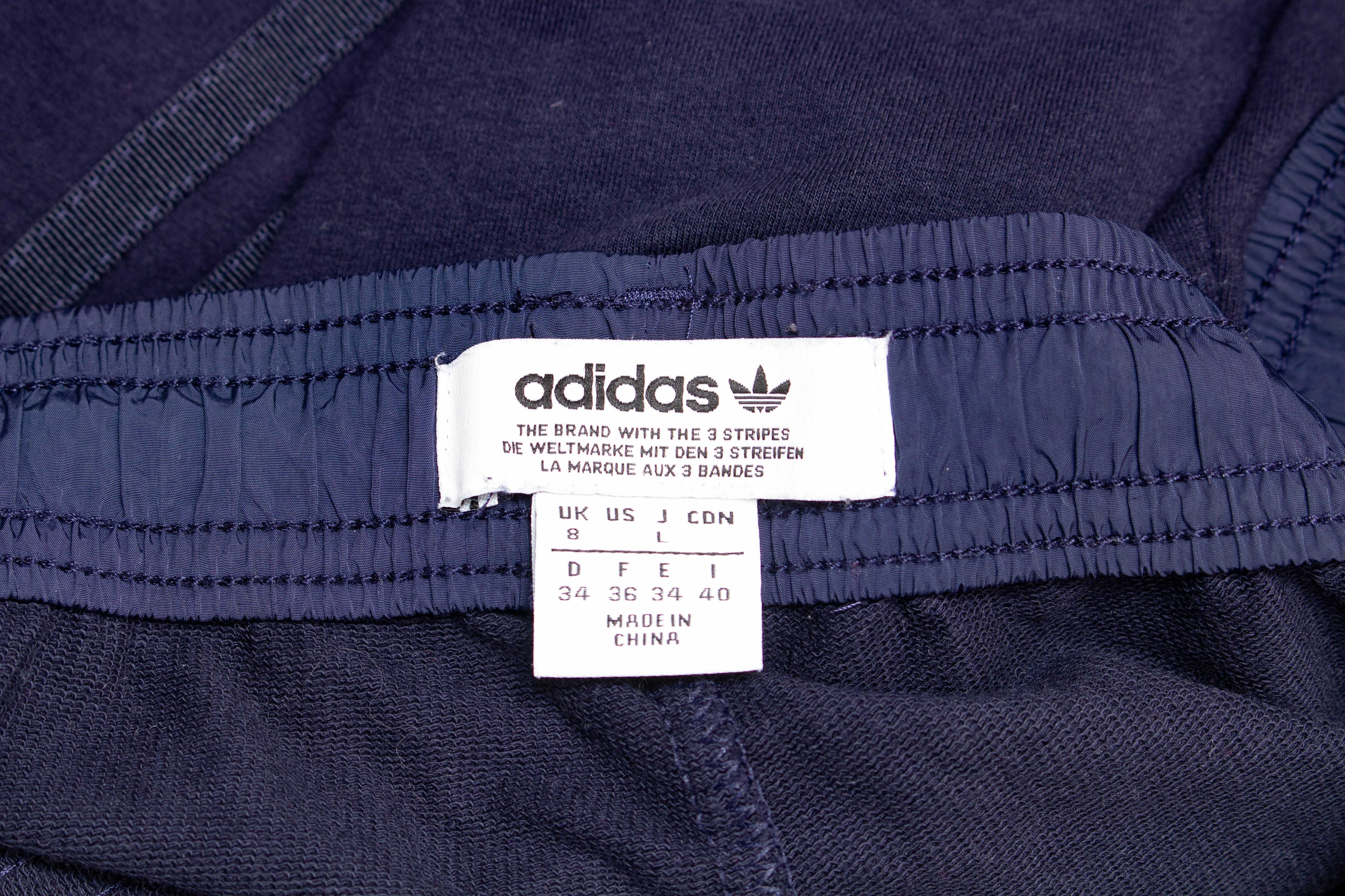 Adidas оригинална дамска долница спортен панталон XS