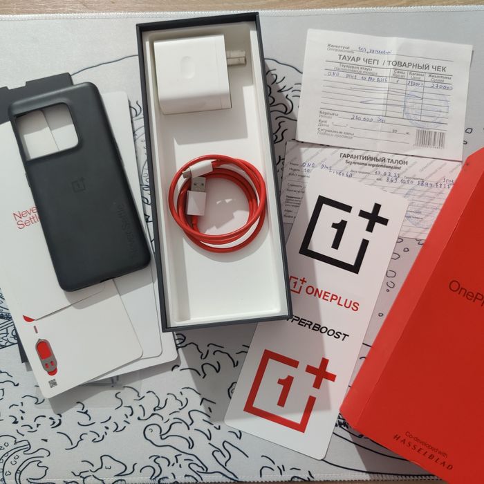 Продам Oneplus 10 pro