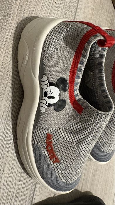 Vand lot papuci copii, marimea 23