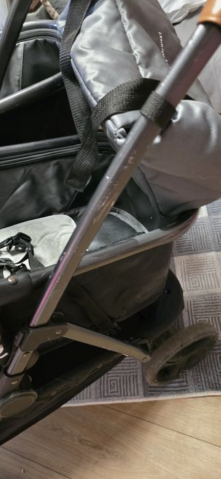 Количка за близнаци