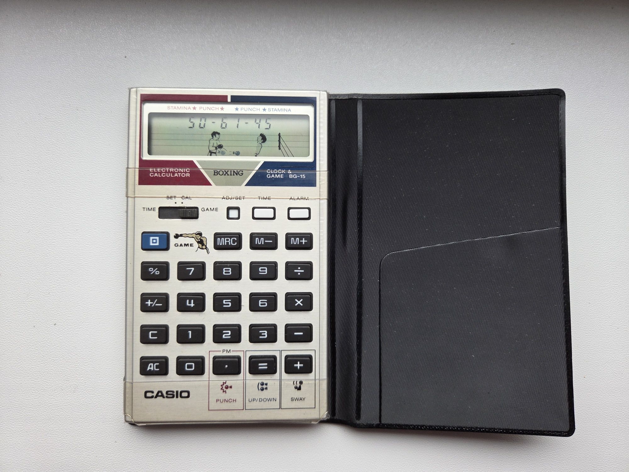 Calculator CASIO BG-15 (cu joc de box) 1981