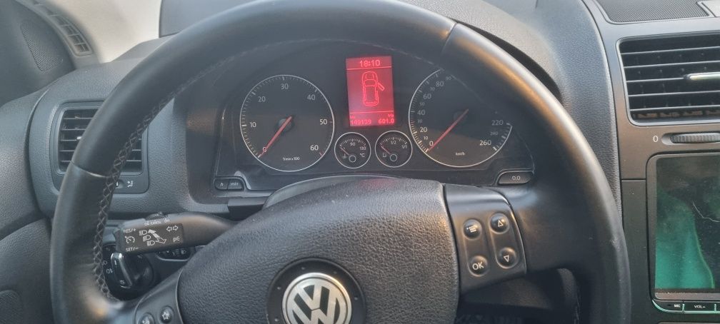 Volkswagen GOLF V