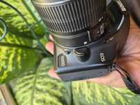 DSLR Canon Eos 1000d cu obiectiv