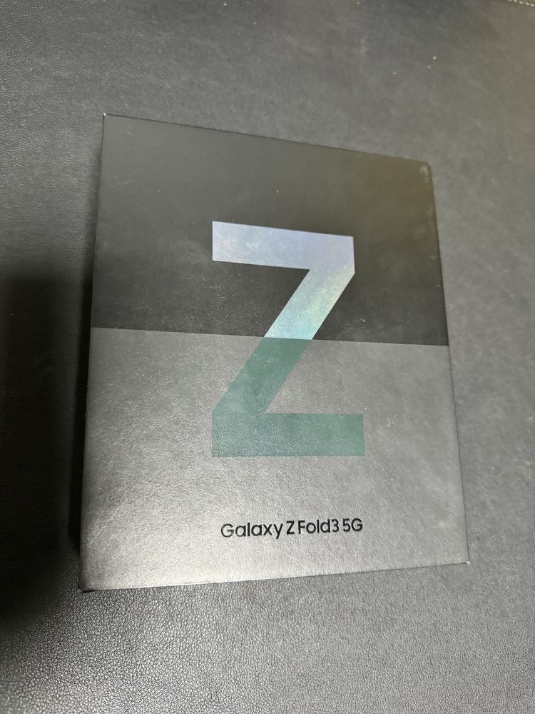 Samsung Galaxy Z Fold3, 12GB RAM, 256GB, 5G, PHANTOM GREEN