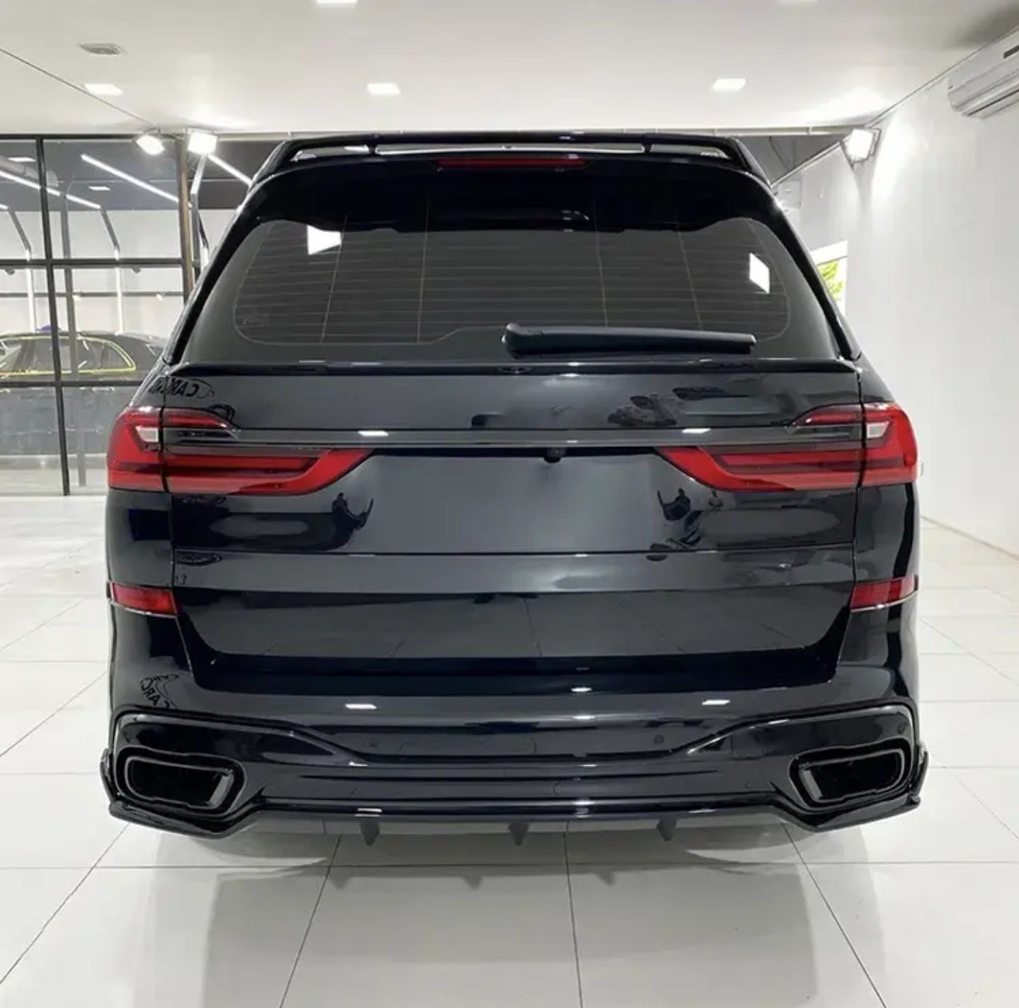 X7 G07 aero kit пакет M performance BMW спойлер лип прагове G05 G06