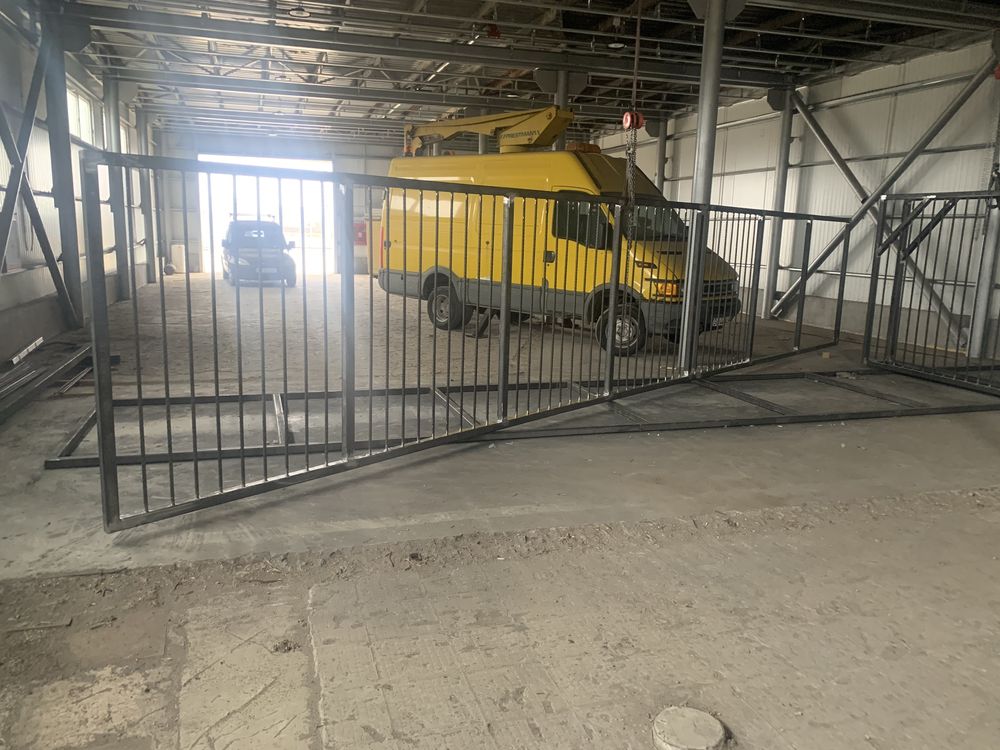 Vand 2 porti autoportante 7m