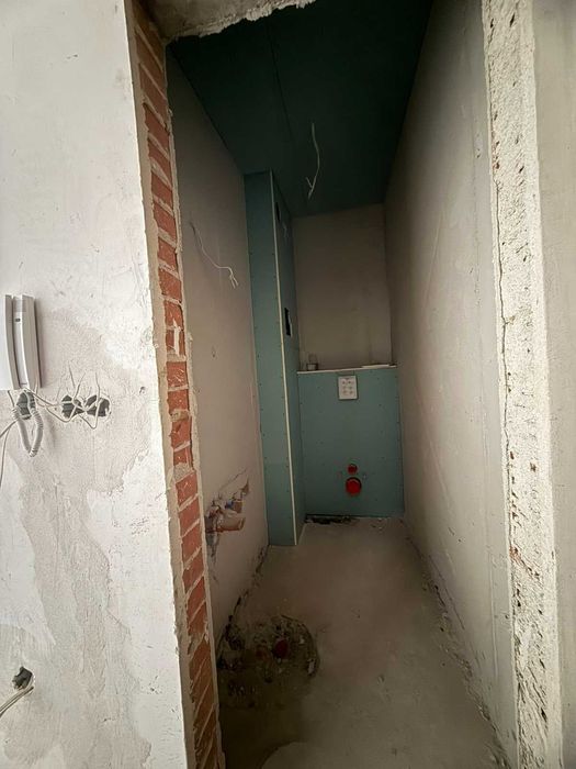 Продава се Тристаен апартамент в София, Кръстова вада - 105 кв.м за 2191 €/кв.м - Снимка #8