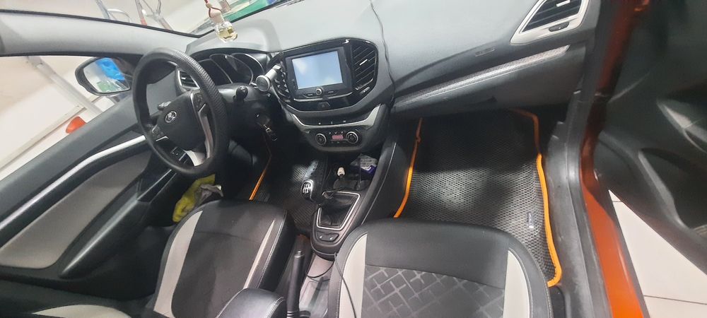 Веста кросс седан 1.8