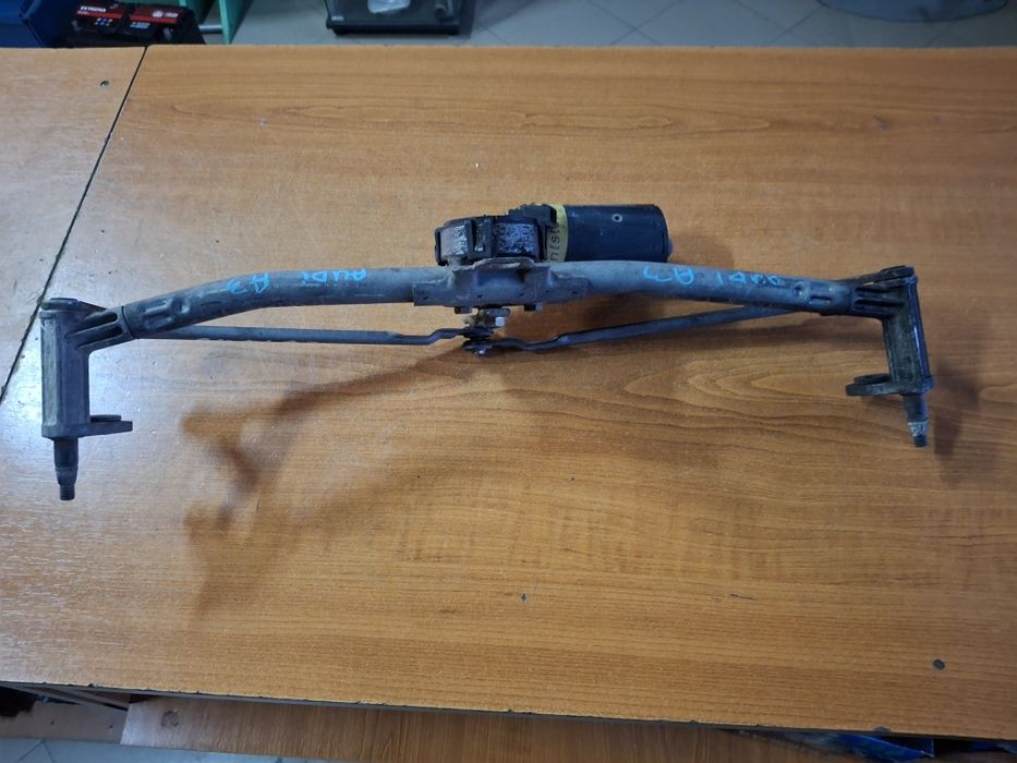 Ansamblul ștergător motoras parbriz Audi A3 8L  1997-2002