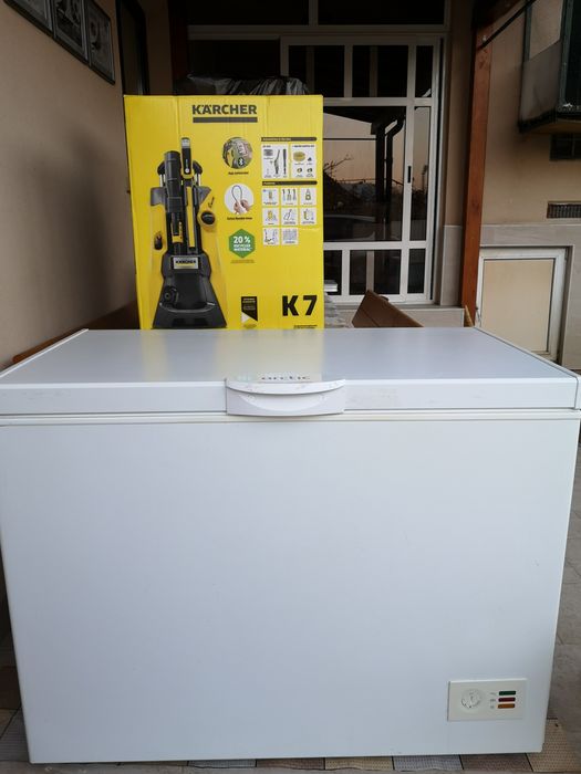 Vând ladă frigorifică Arctic O23++, 230 litri