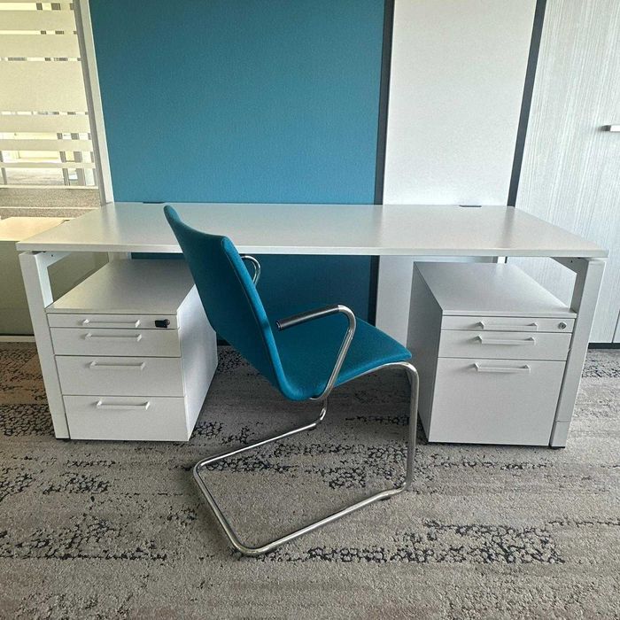 Banc de lucru: Masă + Scaun + Rollbox 4 sertare + Rollbox 3 sertare