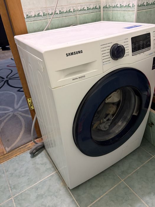 Стиральная машина продам