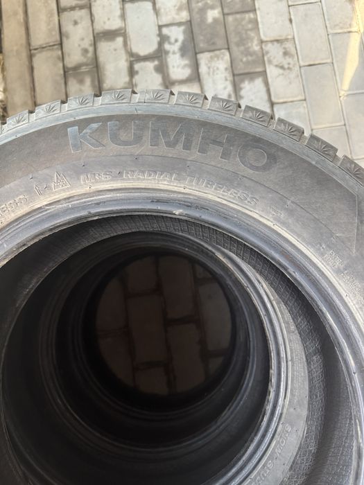 Шины зимнее комплект