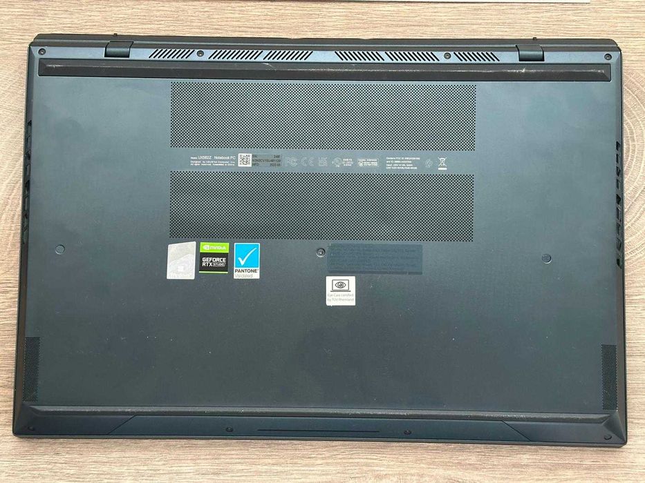 ASUS ZenBook Pro Duo, i9-12900H, 15.6" OLED 4K, 32GB, 1TB SSD, RTX3060