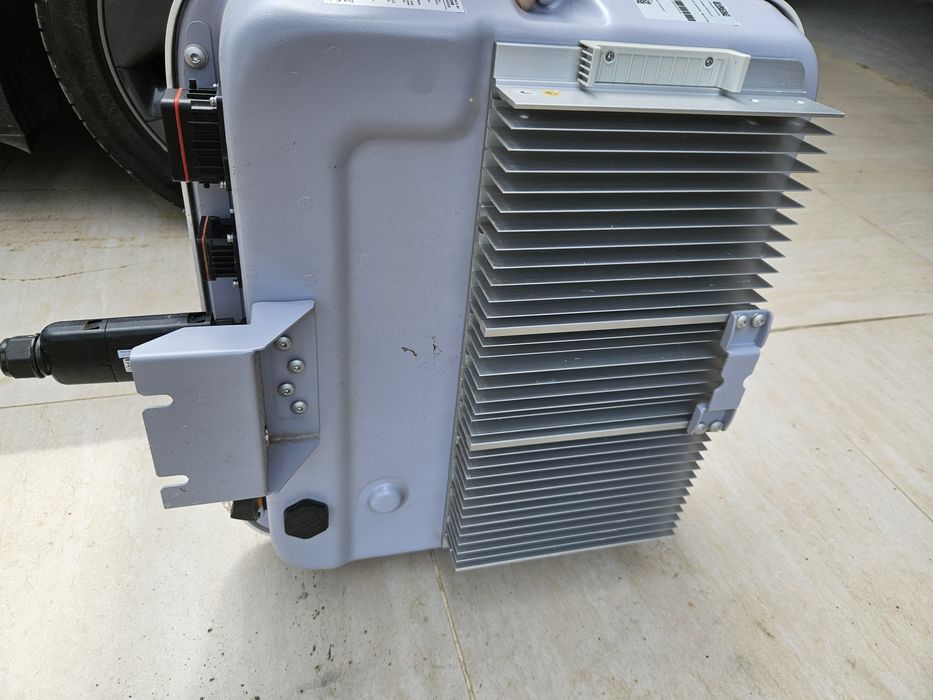 Invertor trifazic hybrid Huawei sun2000 8KTL-M1