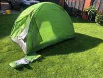 Cort 2 persoane nou, marca Quechua