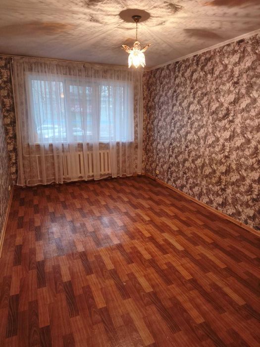 Продам 2 х квартиру район бегемота