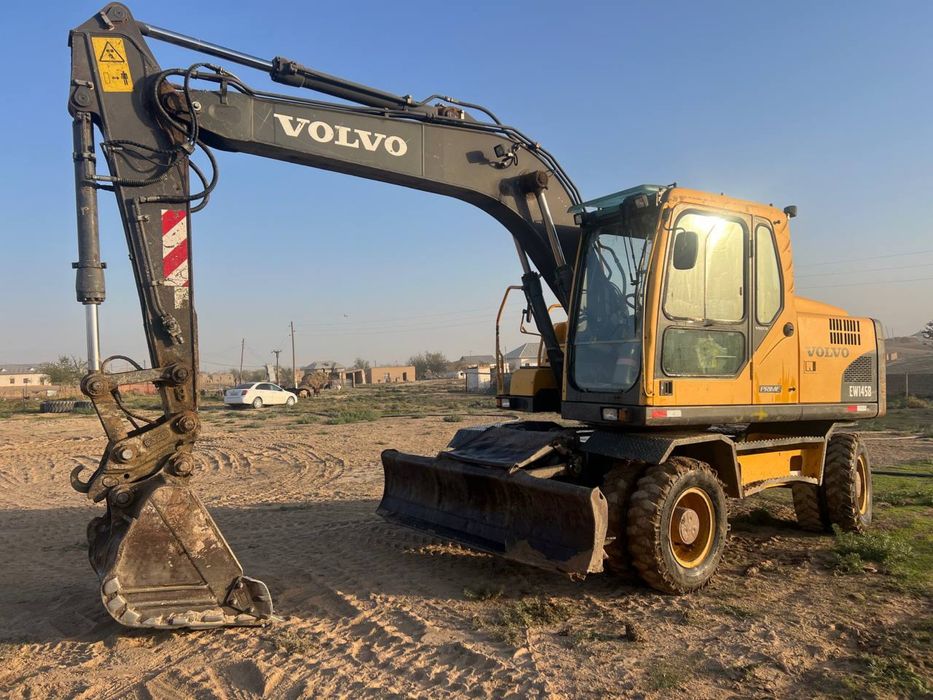 Volvo ekskavator EW145B 2015 Ideal
