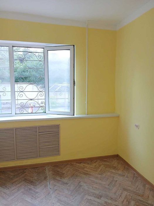 1 хонали уй сотилади