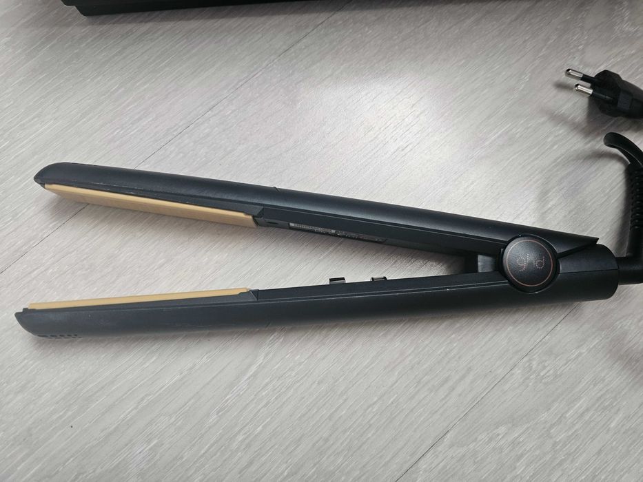 Професионална преса  GHD