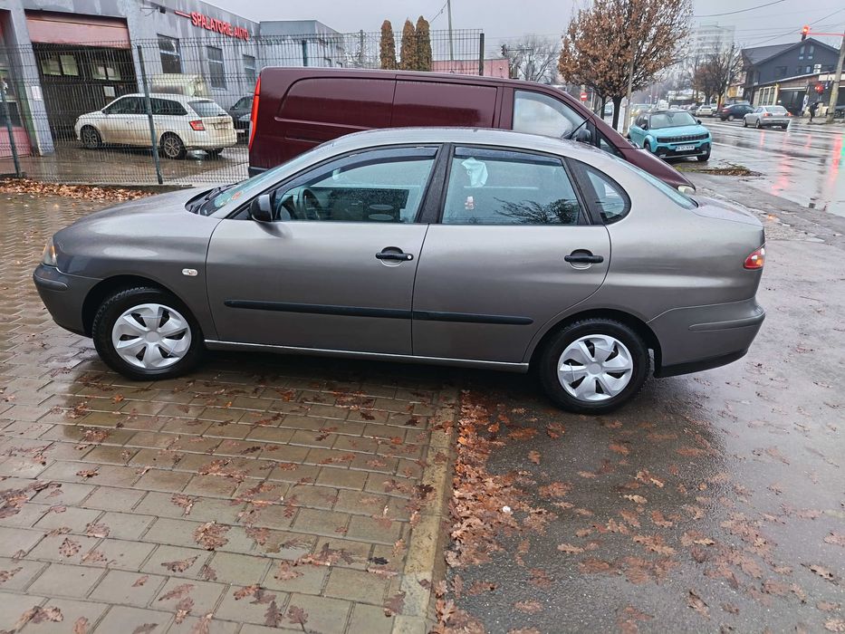 Vând Seat Cordoba 2006