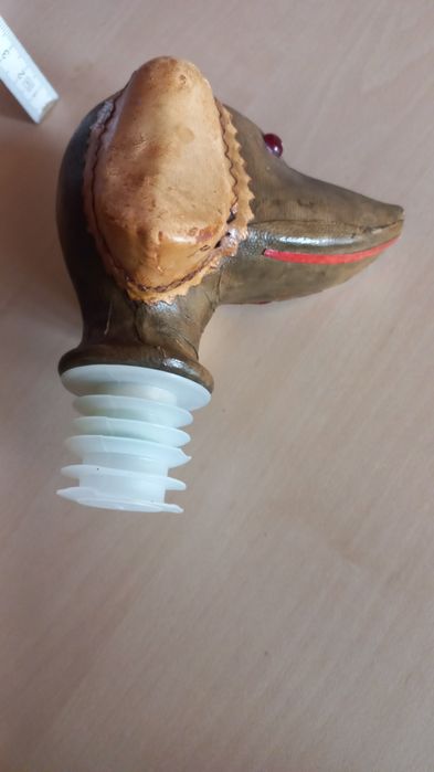 Decantor Vintage Empoli , Sticla in piele ,formă de Câine